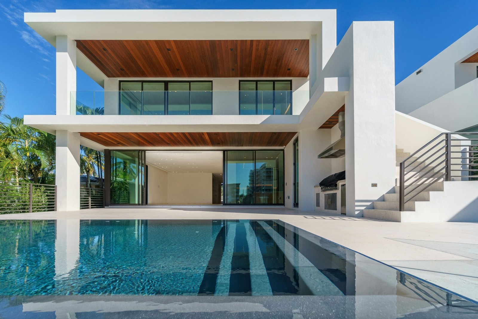 Casa Lujosa con Piscina Casa Lujosa con Piscina